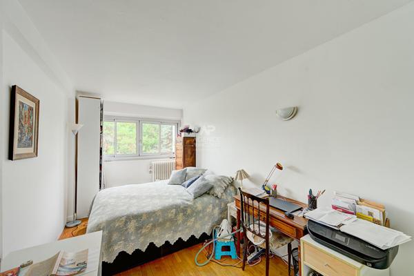 Appartement Saint Germain En Laye 3 pièces 57.52 m2 249 000 € **  - Référence  18968