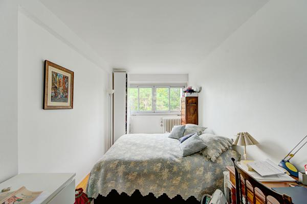 Appartement Saint Germain En Laye 3 pièces 57.52 m2 249 000 € **  - Référence  18968