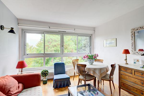 Appartement Saint Germain En Laye 3 pièces 57.52 m2 249 000 € **  - Référence  18968