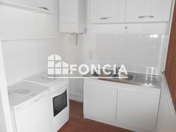 Location Studio 27.13 m² - 18 RUE DES PASTOUREAUX Orleans 45000