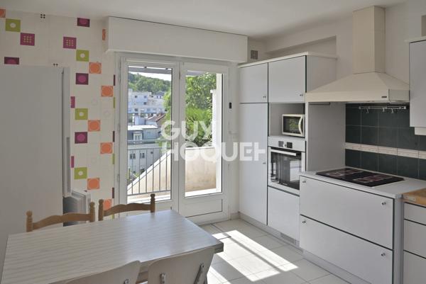 Maison à louer de 5 pièces de 160 m²