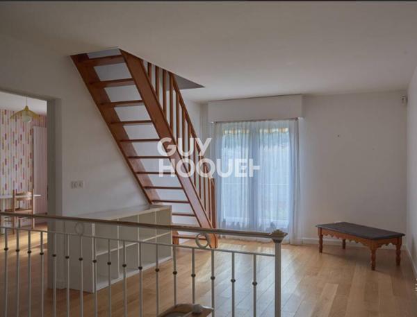 Maison à louer de 5 pièces de 160 m²