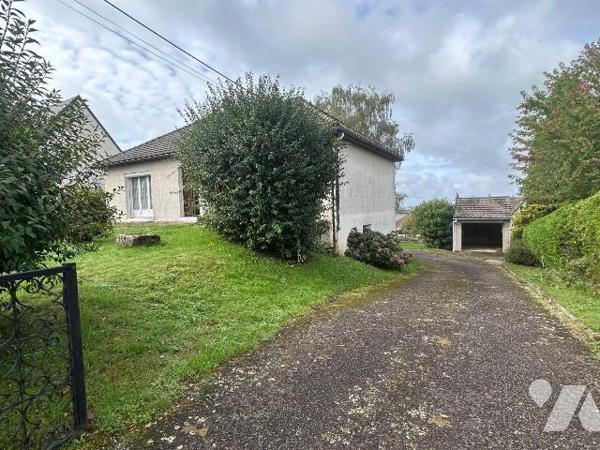 À Vendre à Mauriac (CANTAL)  - Pavillon avec fort potentiel au coeur de la ville.

Idéalement...