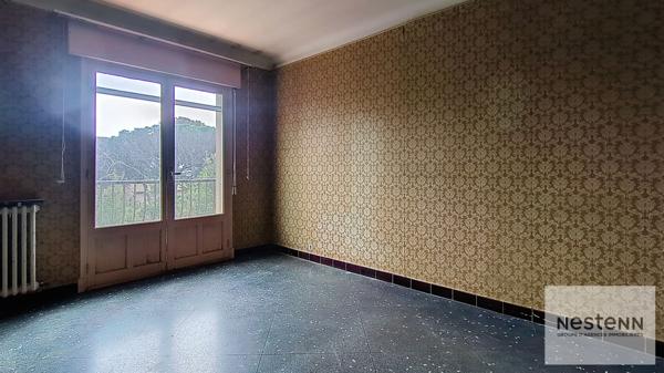 MAISON A RENOVER SAINT AYGULF 4 CHAMBRES GARAGE