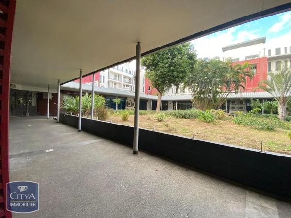 Appartement à louer 3 pièces Saint-Pierre (97410)