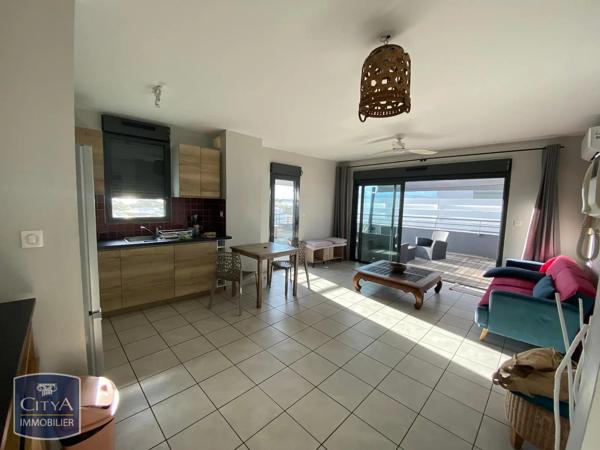 Appartement à louer 3 pièces Saint-Pierre (97410)