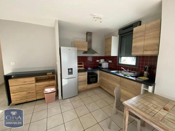 Appartement à louer 3 pièces Saint-Pierre (97410)