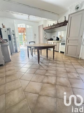 Maison à vendre 8 pièces 240 m² Saint-Cyr-sur-Mer