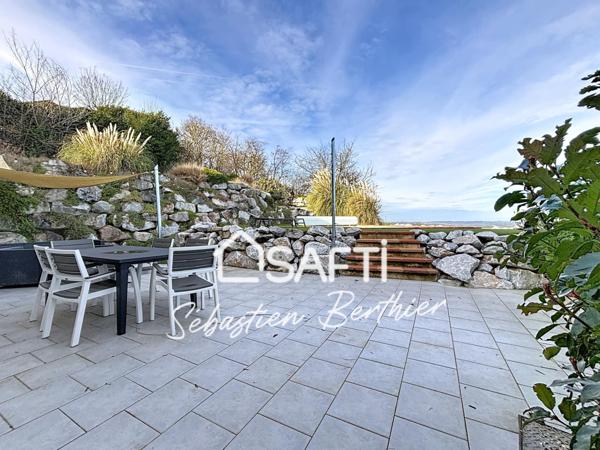 Maison de caractère rénovée avec piscine et vue dégagée –5 min Lavaur