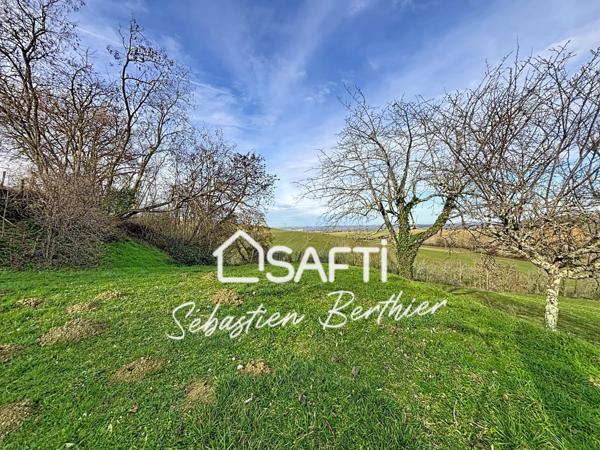 Maison de caractère rénovée avec piscine et vue dégagée –5 min Lavaur