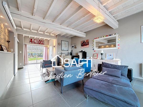 Maison de caractère rénovée avec piscine et vue dégagée –5 min Lavaur