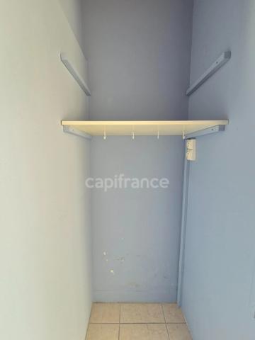 Local commercial/bureau à vendre SAUJON (17)