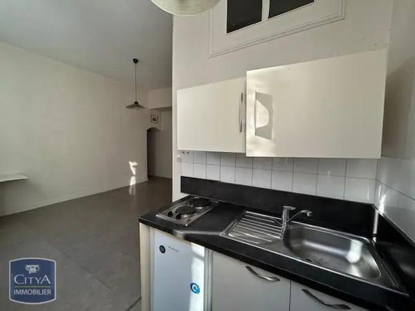 Appartement à louer 2 pièces 34.52m² Poitiers (86000)
