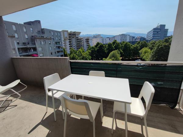 3 PIECES MEUBLE GARAGE TERRASSE