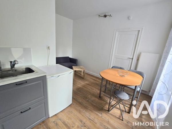 Location appartement 2 pièces 27,77 m² Ivry-sur-Seine