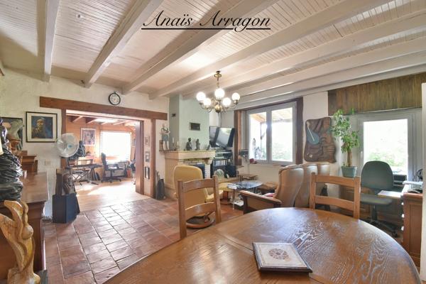 Propriete à vendre 4 pièces CASTELMORON SUR LOT (47)