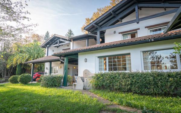 Maison à vendre  6 pièces - 191,85 m2 BAYONNE - 64