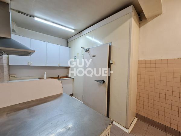 À vendre - Exclusivité - Quartier des Halles - Locaux de 29 m² à Carpentras