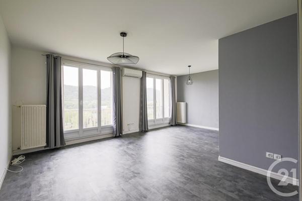 Appartement F3 à vendre  3 pièces - 67,40 m2 LE PONT DE CLAIX - 38