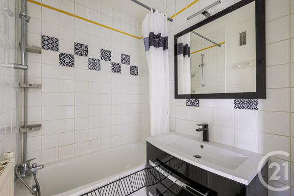 Appartement F3 à vendre  3 pièces - 67,40 m2 LE PONT DE CLAIX - 38