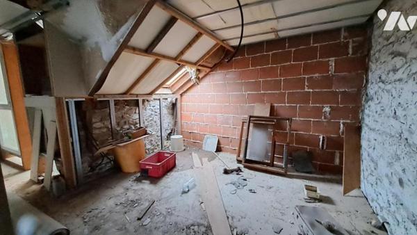 Immeuble comprenant 5 appartements à rénover