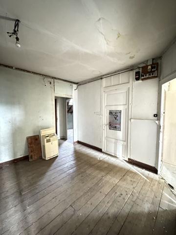 Vente Immeuble370,15 m² - 12 Pièces - ORLEANS (45000)