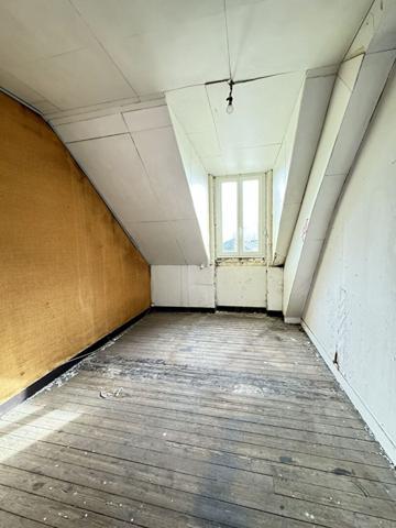 Vente Immeuble370,15 m² - 12 Pièces - ORLEANS (45000)