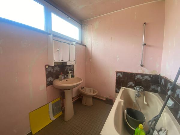 Maison T6 (97 m²) en vente à SAINT AUBIN LES ELBEUF