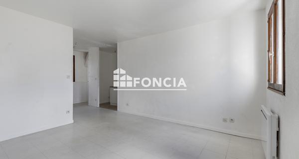 À vendre Studio 34.22 m² - Rouen 76000