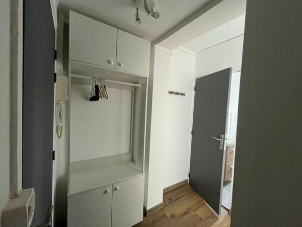 A LOUER : T1 à LILLE • • 510 € CC • Réf. 1544-10