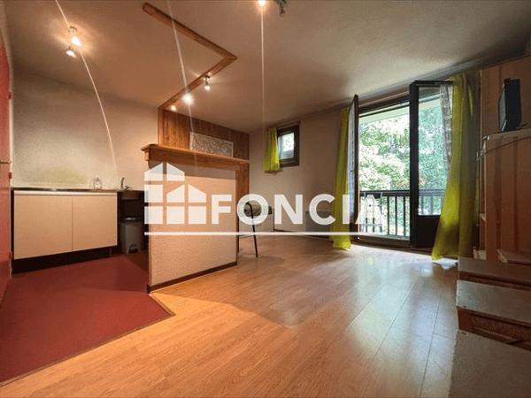 À vendre Studio 30 m² - La Salle-les-alpes 05240