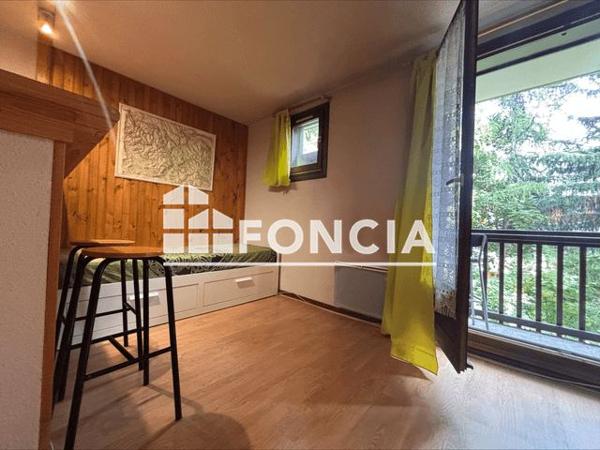 À vendre Studio 30 m² - La Salle-les-alpes 05240