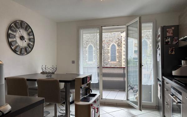 Appartement à vendre    3 pièces • 69,90 m2 Sérézin-du-Rhône