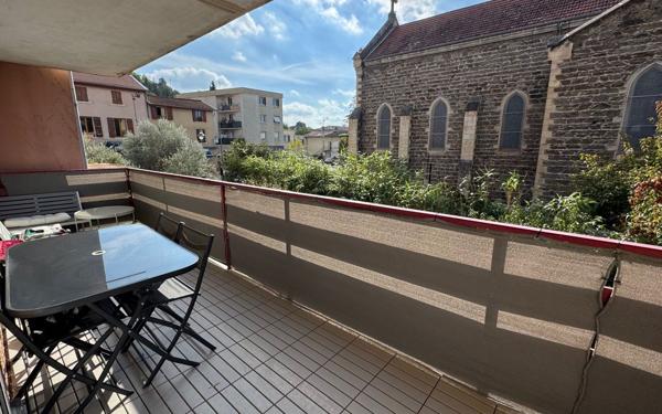 Appartement à vendre    3 pièces • 69,90 m2 Sérézin-du-Rhône