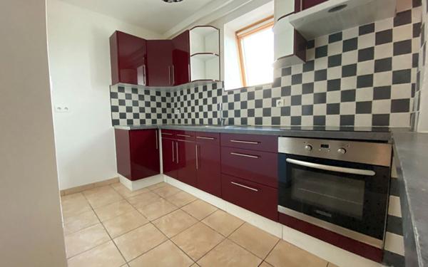 Appartement à louer    3 pièces •  Raismes