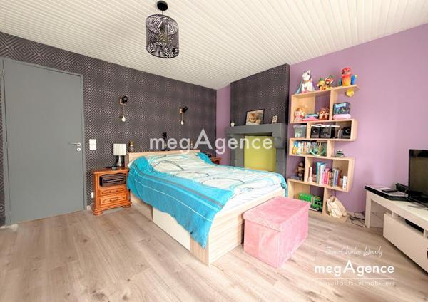 Maison à VIRE NORMANDIE, 14500 - 5 pièces 136m²