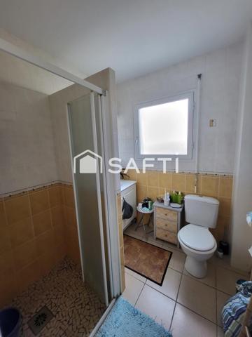 APPARTEMENT T3 A 400 M DE LA MER