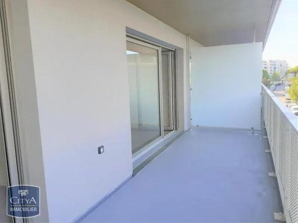 Appartement à louer 2 pièces 47.4m² Fontenay-sous-Bois (94120)