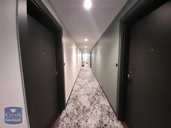 Appartement à louer 2 pièces 47.4m² Fontenay-sous-Bois (94120)