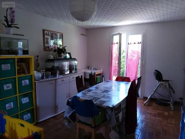 Location - Maison Saint-Pierre-des-Fleurs 27370 6 pièces 111 m 2 600 m 2