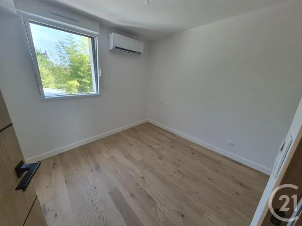 Appartement F3 à vendre  3 pièces - 69,11 m 2   DONVILLE LES BAINS  - 50
