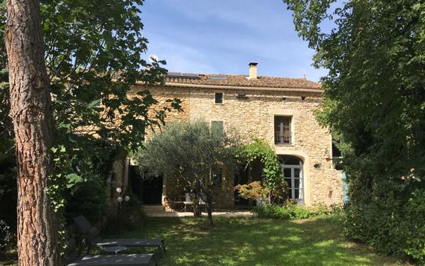 Maison à vendre    6 pièces • 193 m2 Vaison-la-Romaine