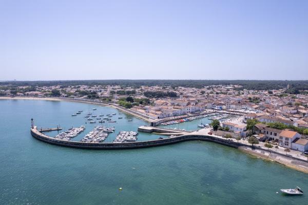 Vente Immeuble La Flotte 620 m²