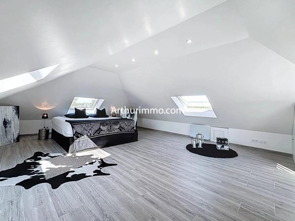 Vente Maison 8 pièces 235 m2 à Boissy-Saint-Léger