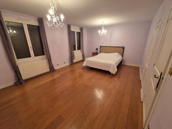 Maison 14 pièces - 460 m² Exclusivité efficity