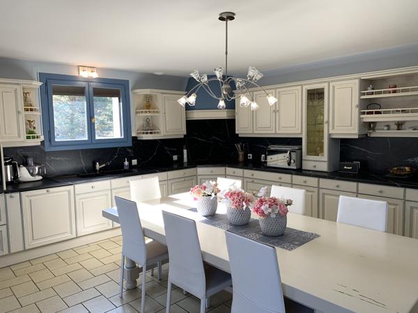 Maison 14 pièces - 460 m² Exclusivité efficity