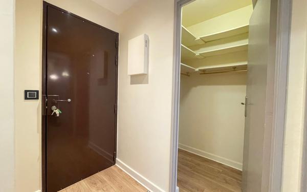 Appartement à louer    1 pièce • 39,39 m2 Le Perreux-sur-Marne