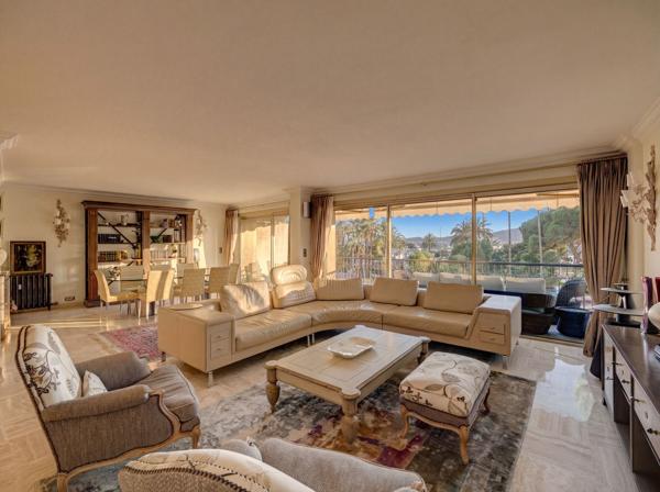 Vente Appartement de luxe Cannes 7 Pièces 230 m²