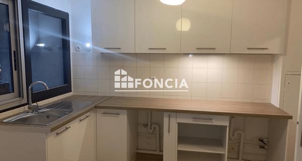 Location Appartement 3 pièces 67.5 m² - Créteil 94000