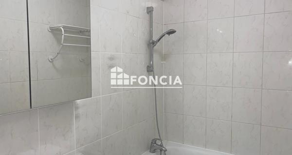 Location Appartement 3 pièces 67.5 m² - Créteil 94000
